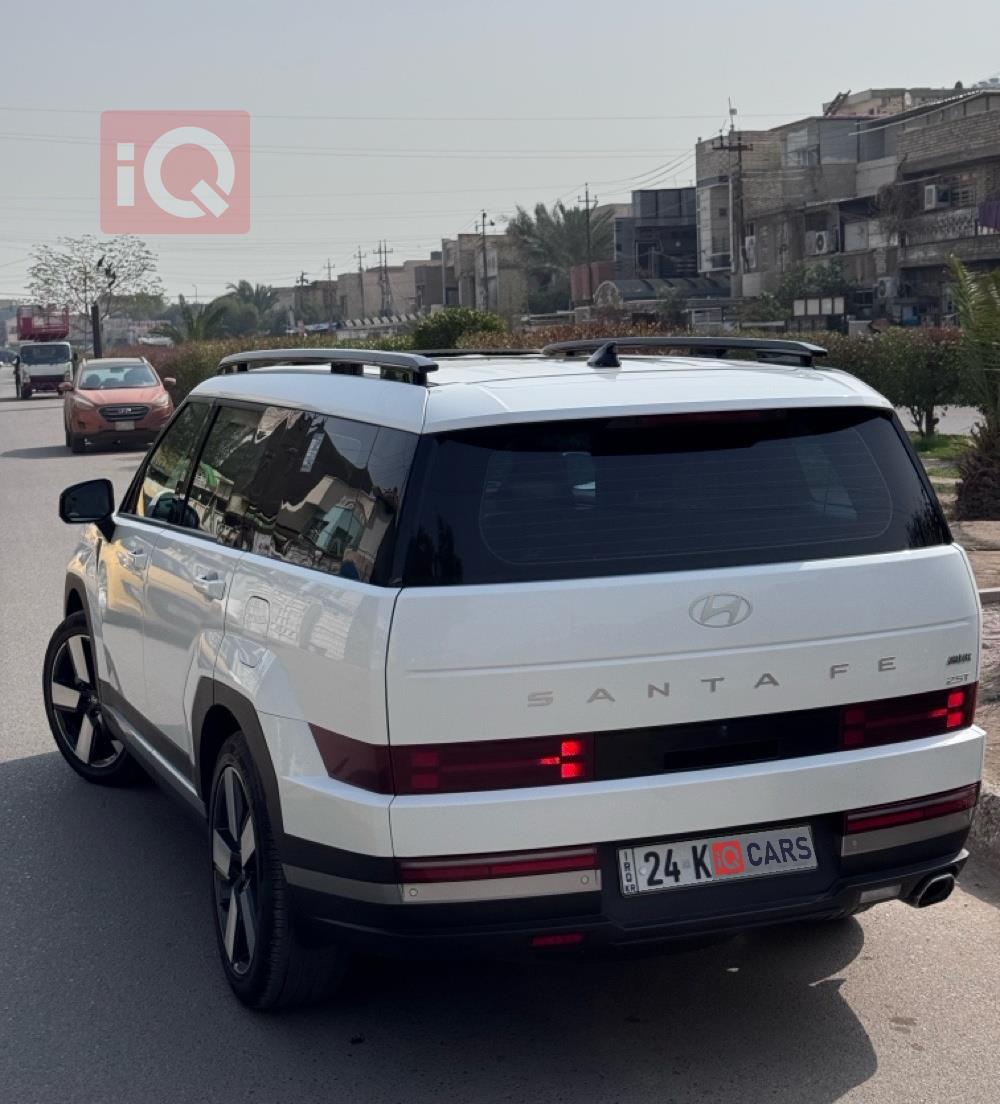 هيونداي سانتافي